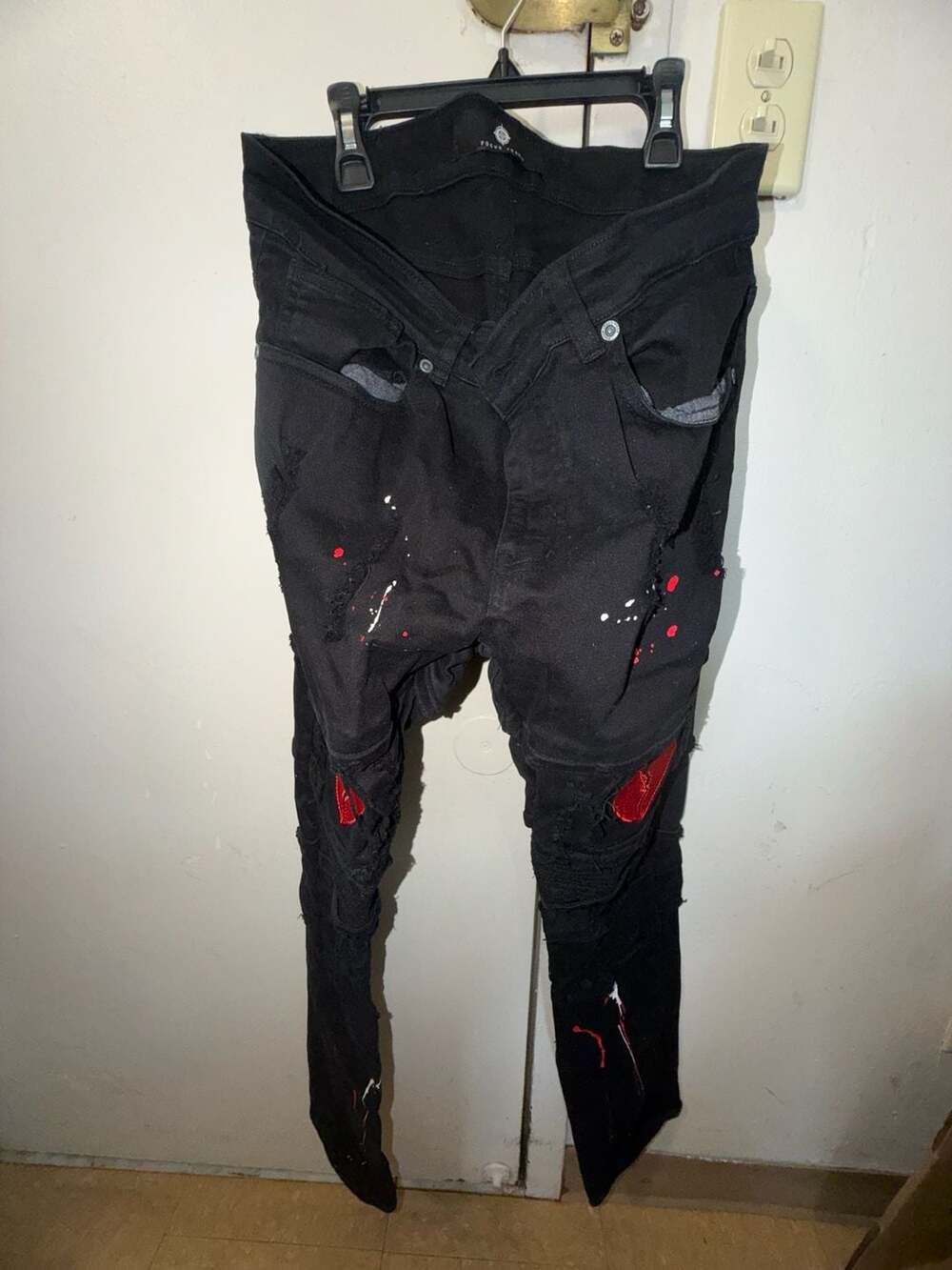 Focus Jeans Black Distressed Biker Jeans w. Broken Heart Patches & Paint Splatte